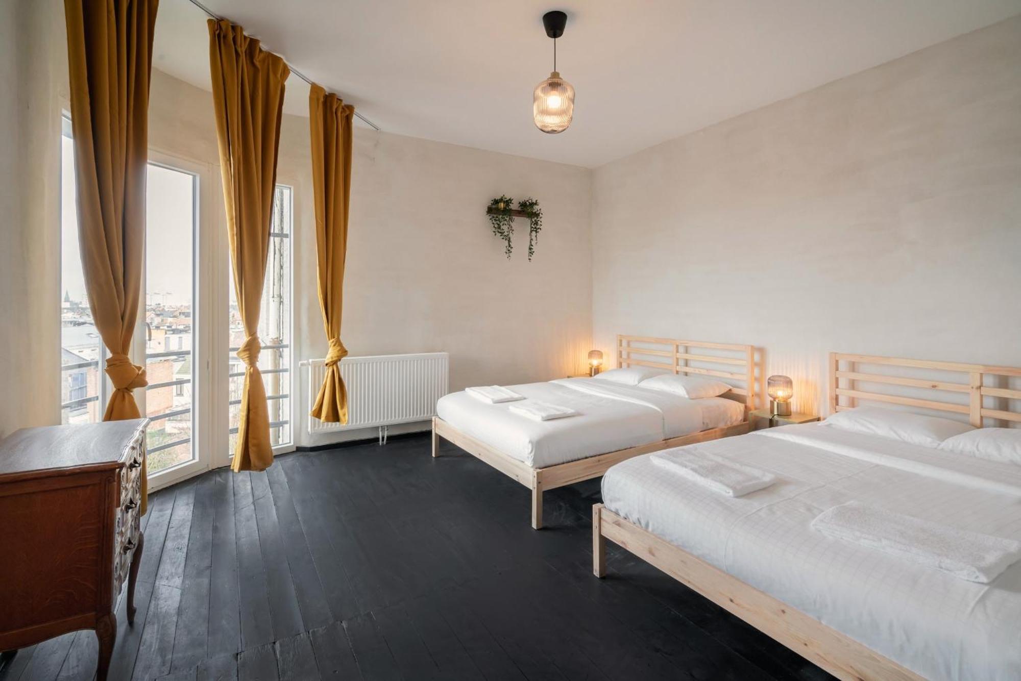 Appartement Charming And Spacious In The Heart Of Antwerpen